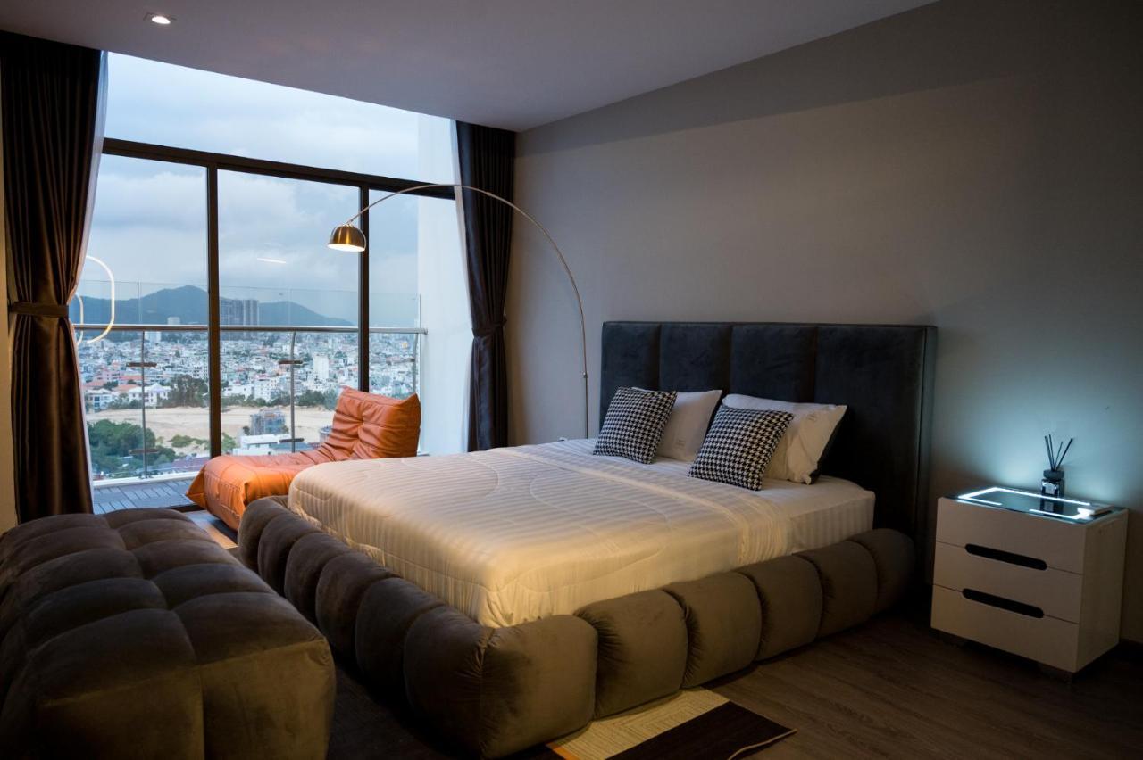Bearbrick Homestay Near Beach, Csj Tower Apartment Vung Tau Kültér fotó