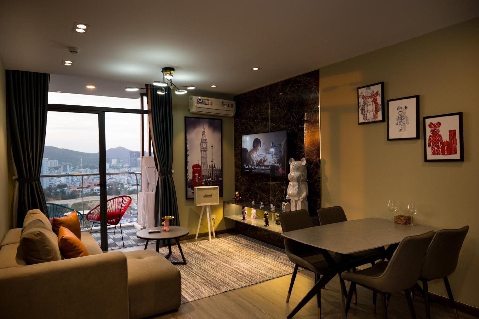 Bearbrick Homestay Near Beach, Csj Tower Apartment Vung Tau Kültér fotó